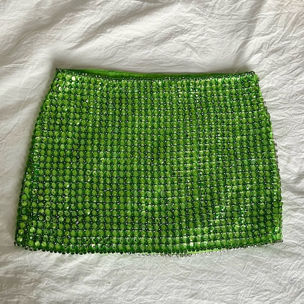 NWT RETROFETE RUBY SKIRT